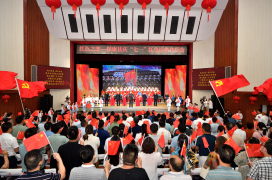 保康举办“红色之恋”经典音乐会庆祝中国共产党成立102周年