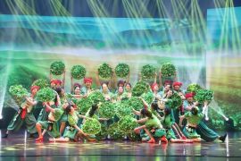 十分抢眼！保康原创民俗舞蹈在2023年湖北省群众舞蹈展演活动上精彩亮相